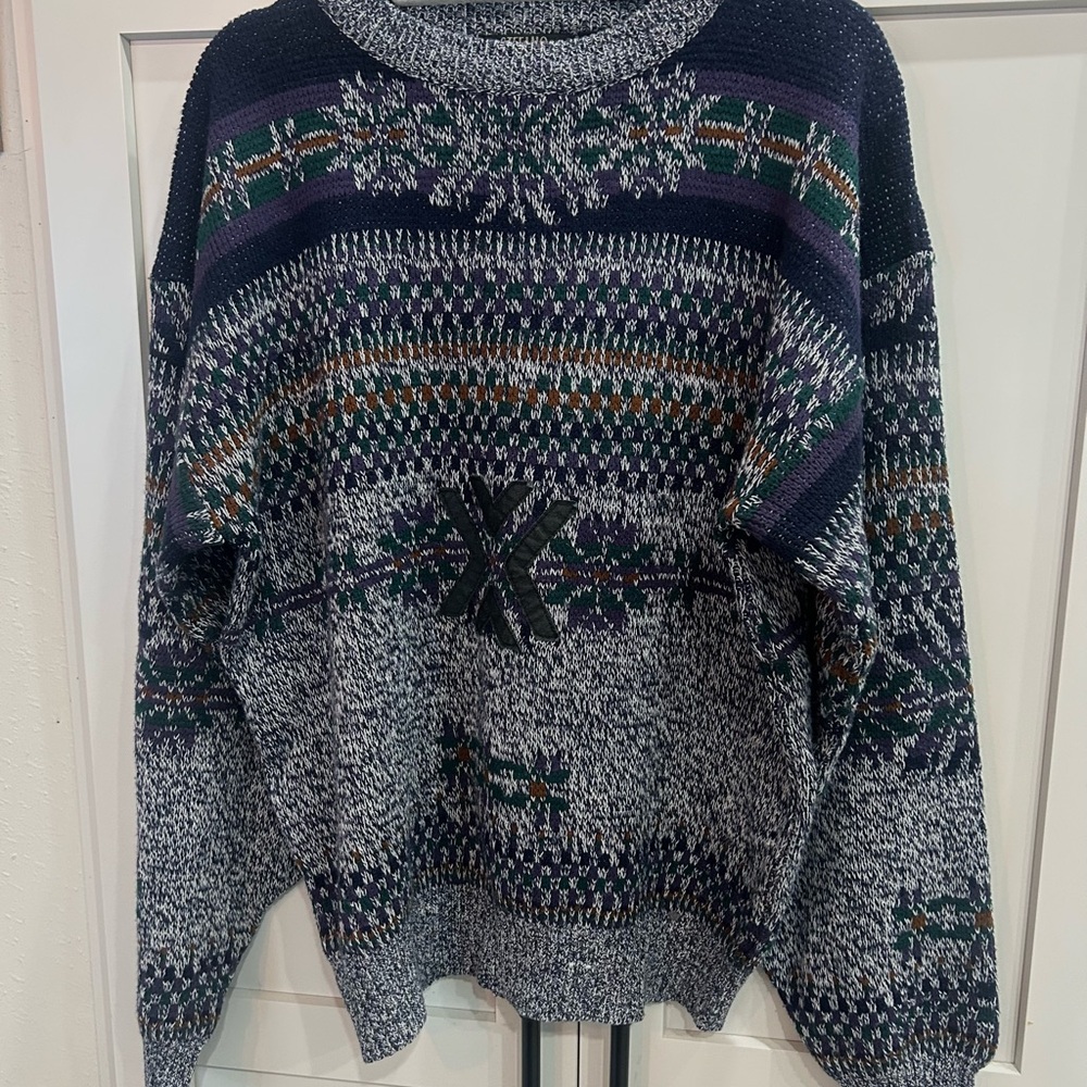 Men's Vintage 90’s grandpa XL  Crewneck Sweater - Navy and Gray Pattern